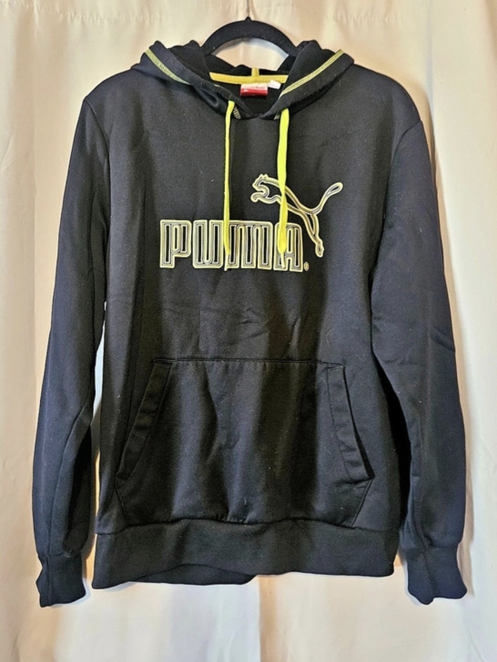 Puma Men's Black Hoodie Size Large